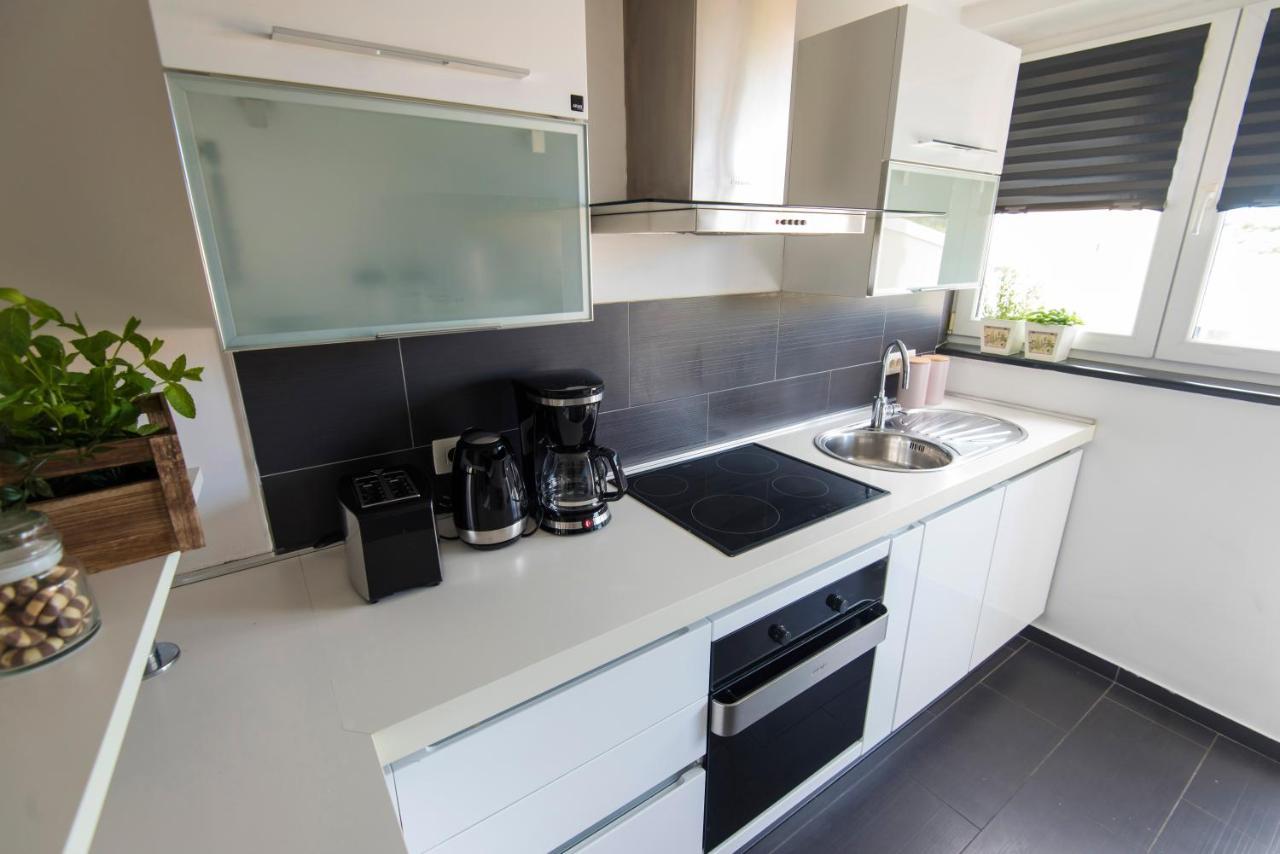 Lita Center Appartement *